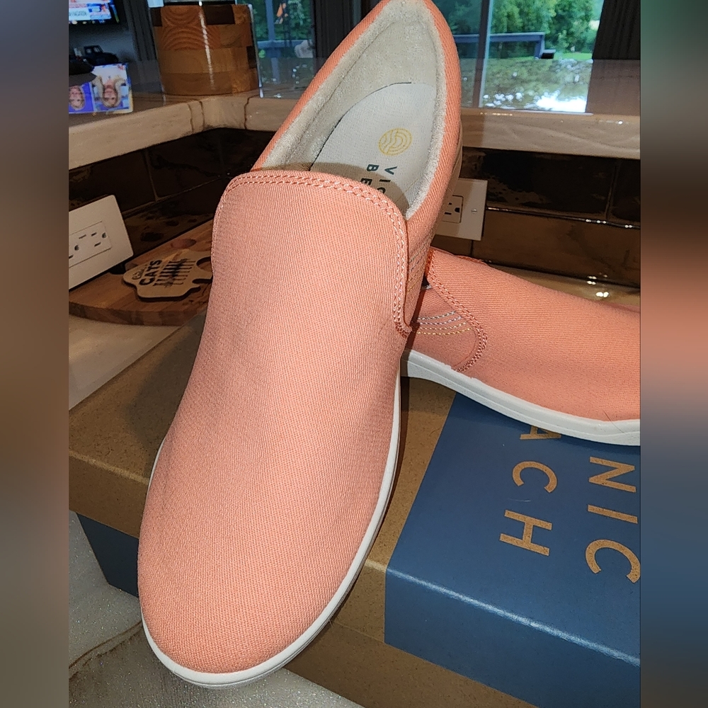 Vionic Beach slip on 8.5 M NIB NEW papaya qvc